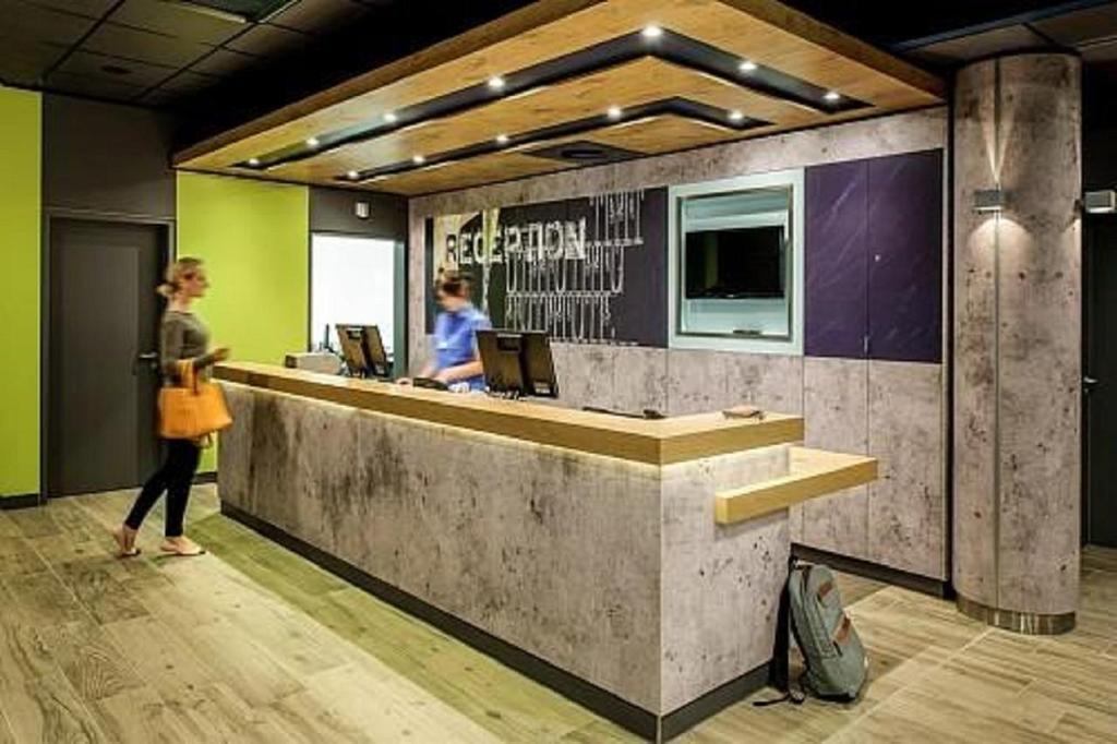 Ibis Budget Bordeaux Centre Bastide Exterior foto