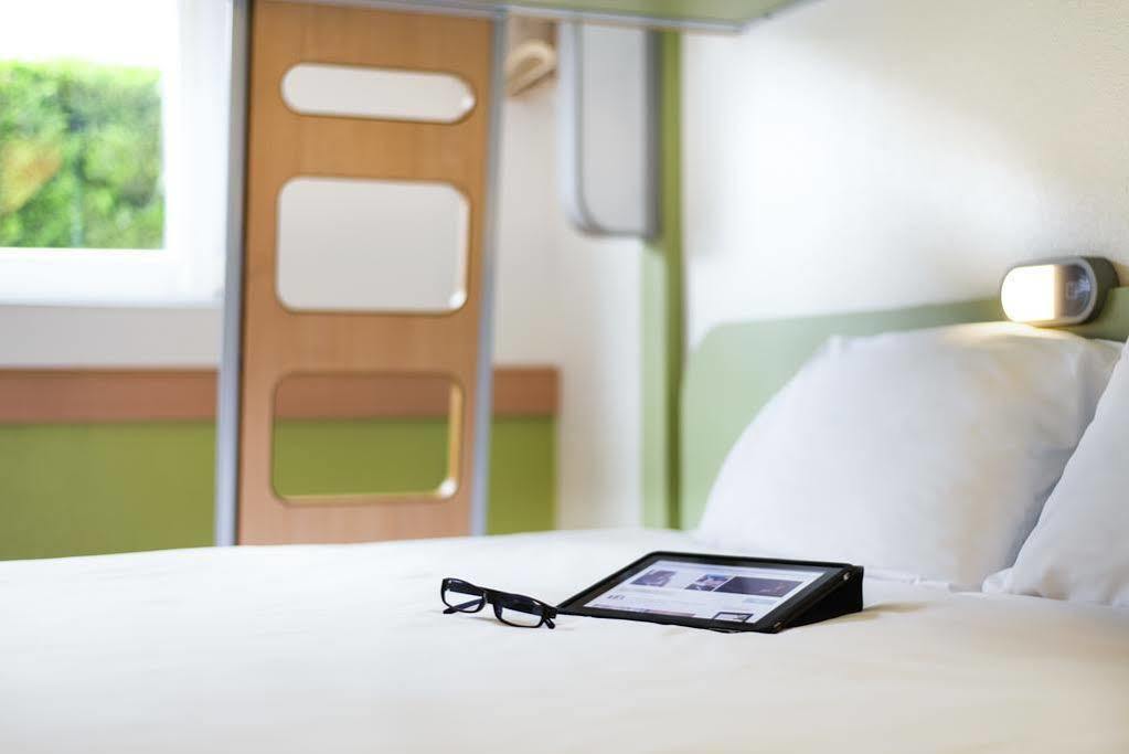 Ibis Budget Bordeaux Centre Bastide Exterior foto